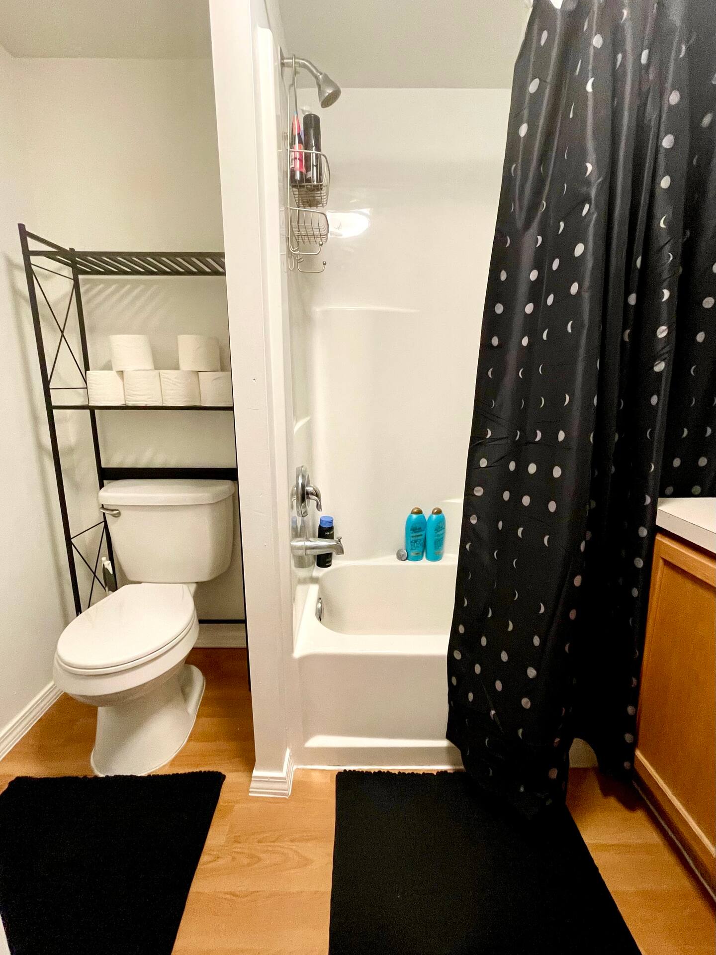 Kennydale Guest Suite (Upstairs) — photo 13